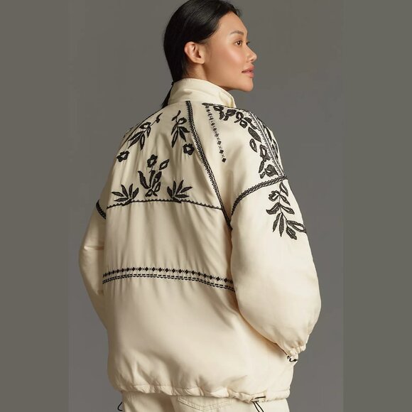 NEW Size XXS (Runs Large) - Anthropologie Embroidered Puffer Coat - Ivory - Picture 3 of 5